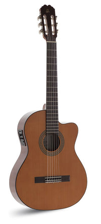 ADMIRA JUANITA (Serie Estudio) CON CUTAWAY ELECTRIFICADA FISHMAN