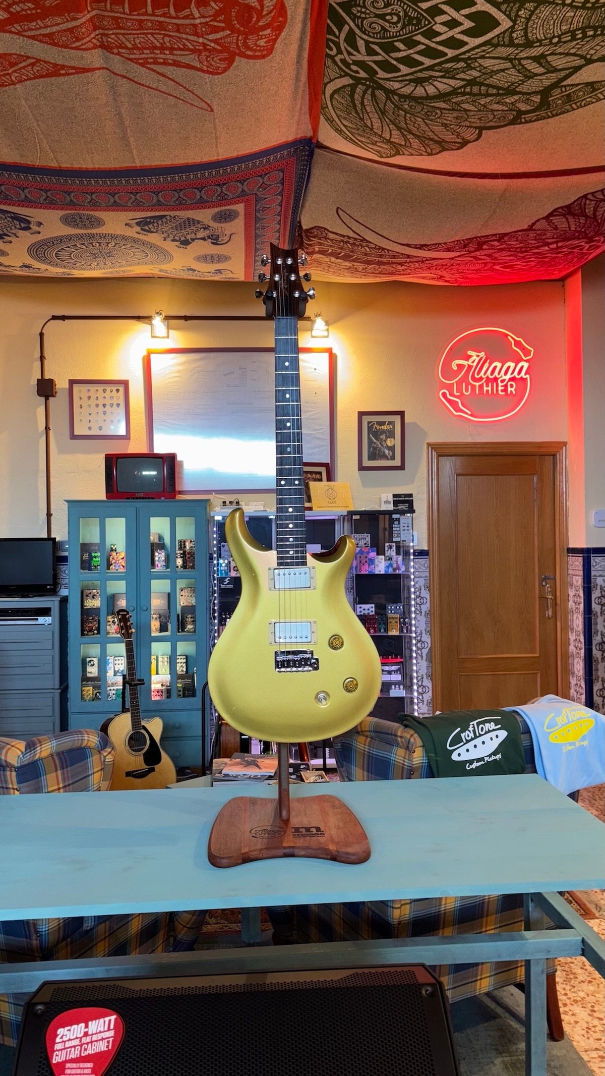 ALIAGA DC GOLDTOP CUSTOM SHOP
